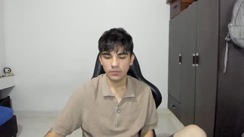 pakun_ online show from December 18, 12:21 am