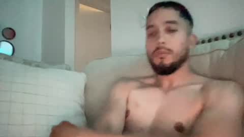 papicubano_guapo23cm online show from July 5, 11:17 am