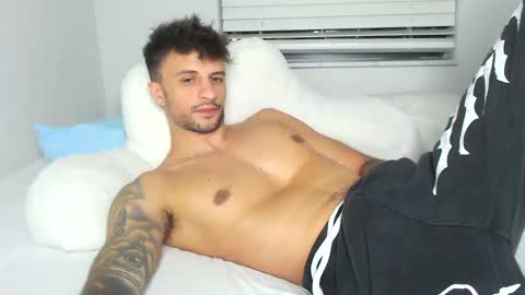 Snapshot of papijakey chatting on October 17, 2:59 am  -- New Videos Down Below online show from October 17, 2:59 am