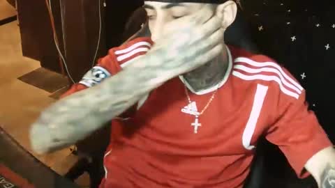 papiqfue online show from December 16, 2:05 pm