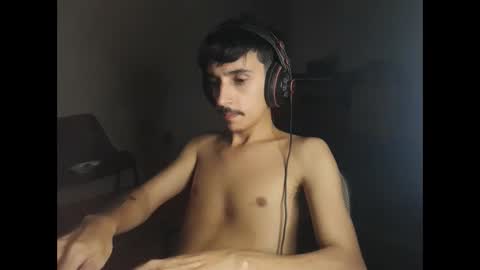 Lau online show from January 28, 4:29 am