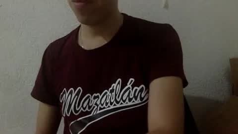 papy_dani33 online show from February 14, 8:42 am