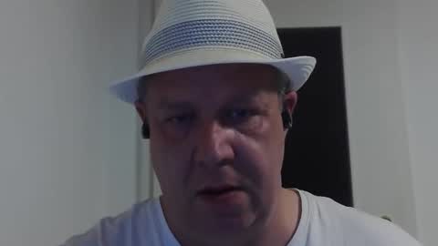 para3214 online show from October 1, 2:54 pm