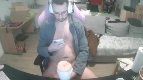 paradoxe91 online show from February 18, 10:02 am