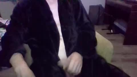 pat0666 online show from September 12, 11:21 am