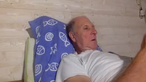 Pati24 online show from April 15, 7:58 pm