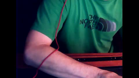 patou1995 online show from December 24, 11:49 am