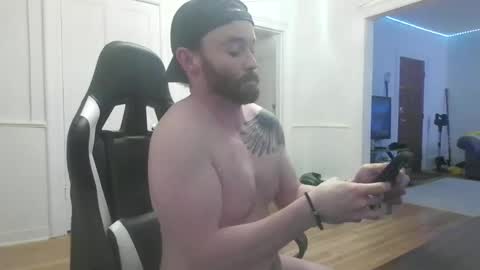 shy online show from February 9, 8:11 am