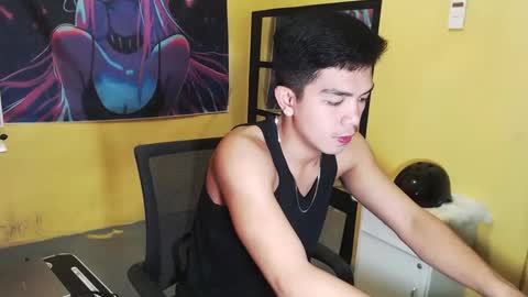 MrBigPaul online show from November 17, 8:34 pm