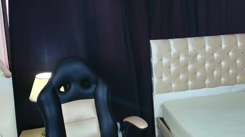 Paull George online show from March 2, 3:19 pm