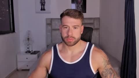 PAUL ROGER online show from September 12, 11:49 pm