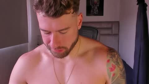 PAUL ROGER online show from March 14, 4:03 pm