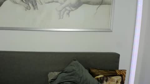 paulblack021 online show from February 10, 10:19 pm