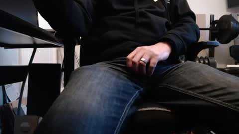 paulie120464 online show from February 25, 5:36 pm