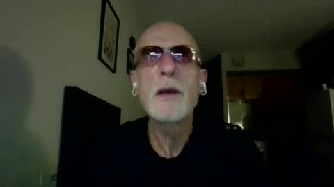 pjvan online show from November 22, 11:10 am