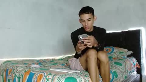 paulosex12 online show from November 3, 6:50 am