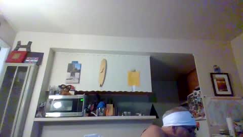 pawgkiller online show from September 30, 3:02 am