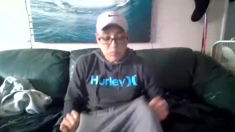 pawgkiller online show from December 8, 4:18 pm