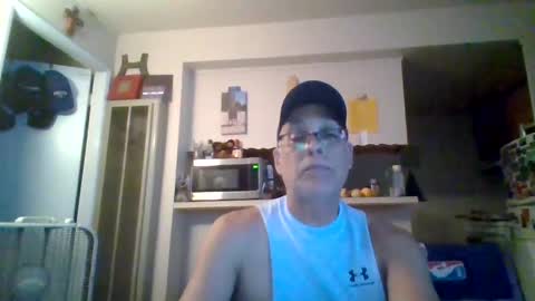 pawgkiller online show from October 19, 4:39 am