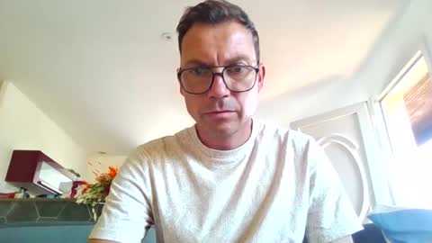 pchittt online show from September 17, 11:33 am