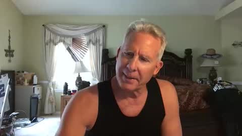 peacemakerone1 online show from April 10, 5:53 pm