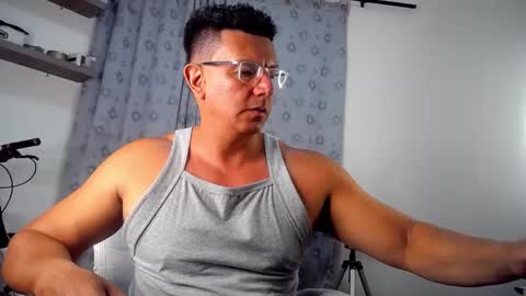 Snapshot of pedro_picapica chatting on September 10, 11:58 pm Pedro online show from September 10, 11:58 pm