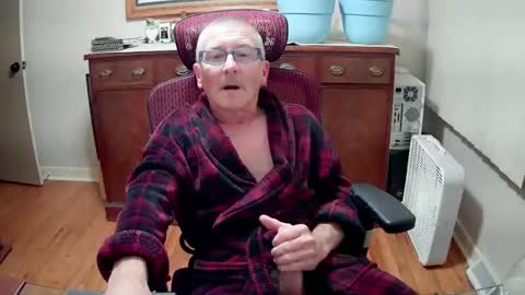 peepingmale online show from December 10, 1:29 am