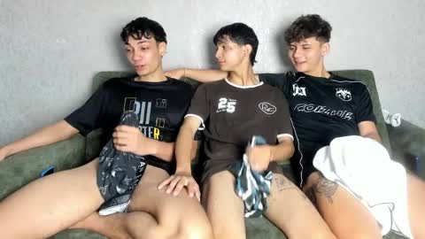 CAIN-19  ALLEN-18 RONALD-18 AUSTIN-18 MOD DANTE online show from April 9, 2:23 pm