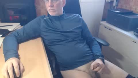 Pemue65 online show from March 4, 9:27 am