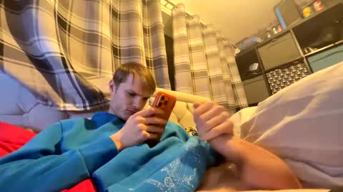 Penguin online show from December 13, 8:48 pm