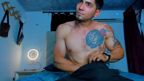 Snapshot of perfec_king00 chatting on January 19, 11:21 pm Jacob online show from January 19, 11:21 pm