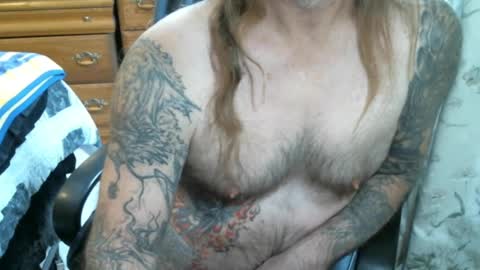 Snapshot of perkymalenipples chatting on January 18, 4:10 pm perkymalenipples online show from January 18, 4:10 pm