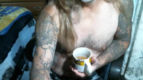 Snapshot of perkymalenipples chatting on October 14, 12:23 pm perkymalenipples online show from October 14, 12:23 pm