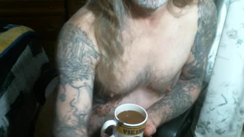 perkymalenipples online show from April 14, 1:00 pm