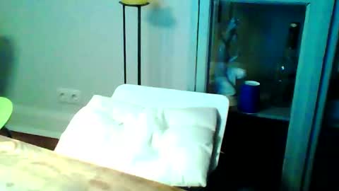 permageil_nackt_alt online show from March 17, 7:49 pm