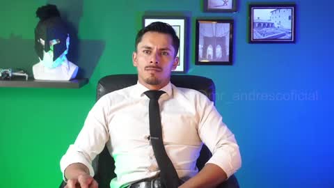 Snapshot of perseoo_88 chatting on February 25, 5:15 pm andres    online show from February 25, 5:15 pm