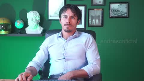Snapshot of perseoo_88 chatting on January 3, 6:57 pm andres    online show from January 3, 6:57 pm