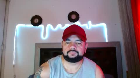 Carlos online show from October 1, 2:21 pm