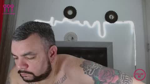 Carlos online show from September 15, 7:04 pm