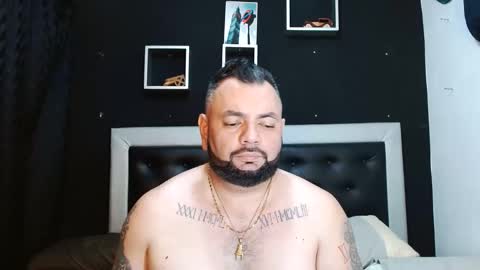 Carlos online show from March 9, 1:14 am