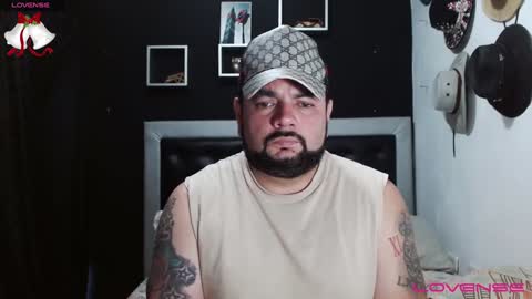 Carlos online show from December 31, 7:29 pm