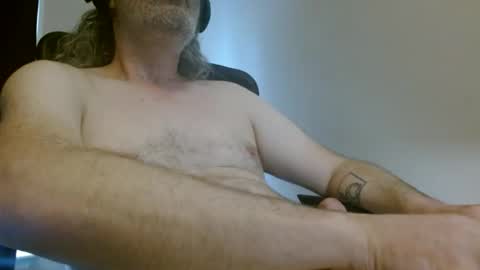 pervertdaddyforyou online show from June 12, 3:32 pm