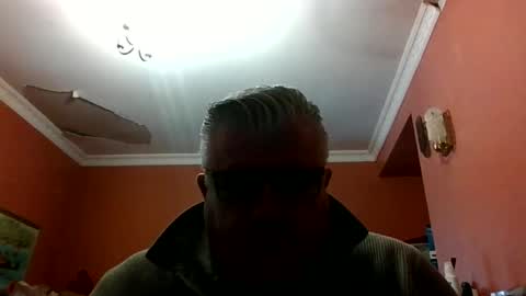 pete112991 online show from April 6, 2:18 pm