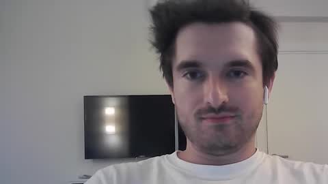 PhilipBorison online show from September 13, 1:34 pm