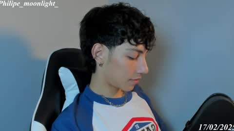 Phil.   INDEPENDENT MODEL online show from February 18, 2:49 am