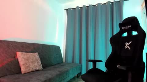 Pierre online show from March 28, 3:01 pm