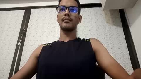 pikashuu7u7 online show from December 8, 1:02 am