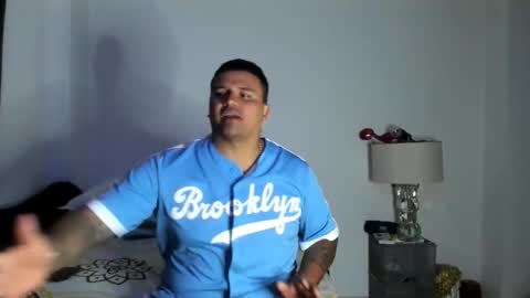 pikoro_gomez online show from January 10, 1:22 am