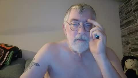 Michael online show from December 21, 8:06 pm