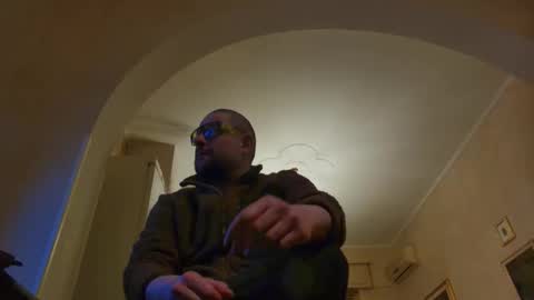 robi online show from April 30, 6:59 pm